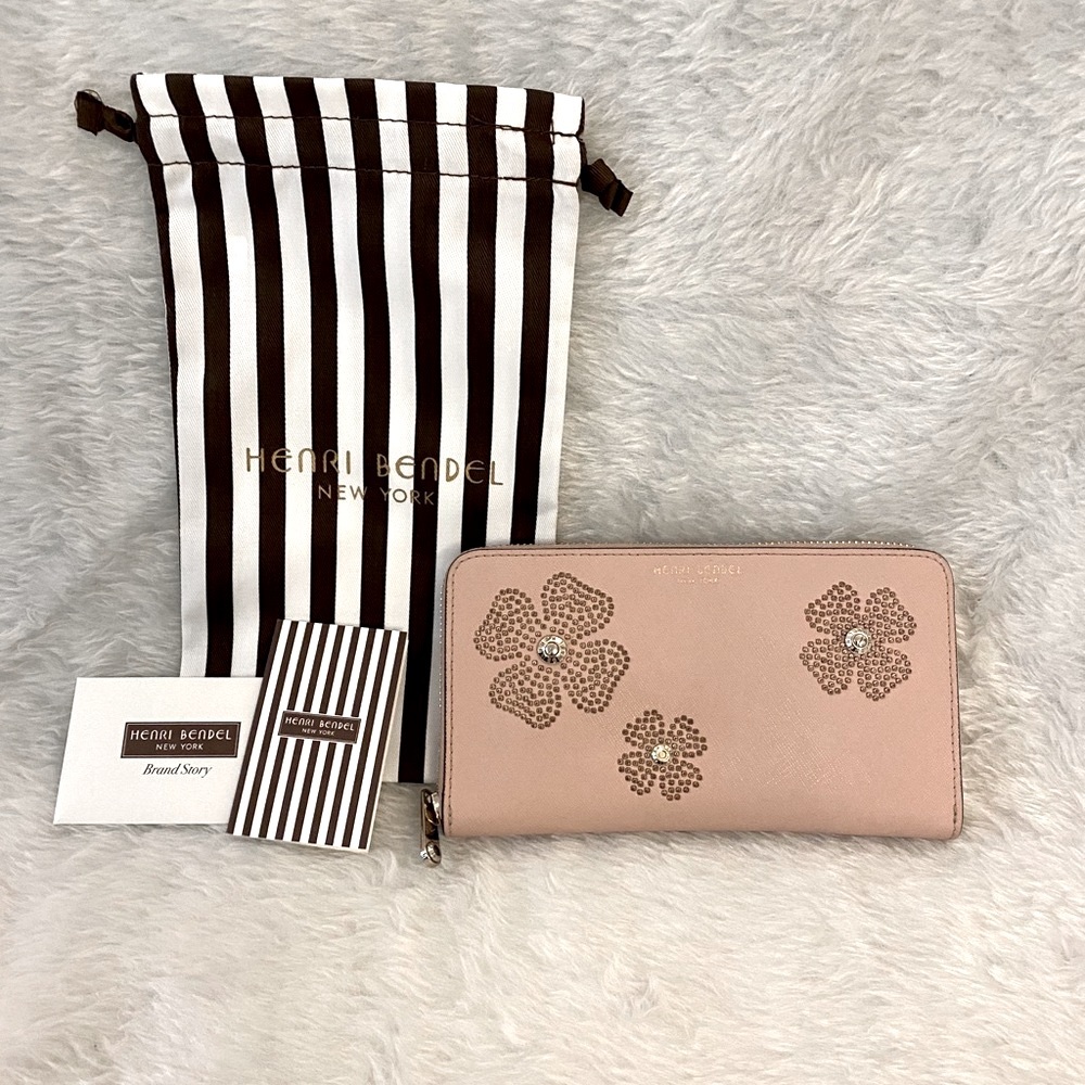 henri bendel Blush Pink Floral Zip Wallet